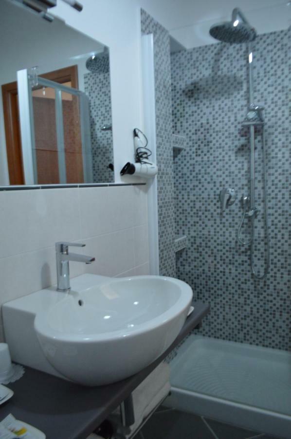 Eur Bed & Breakfast Rome